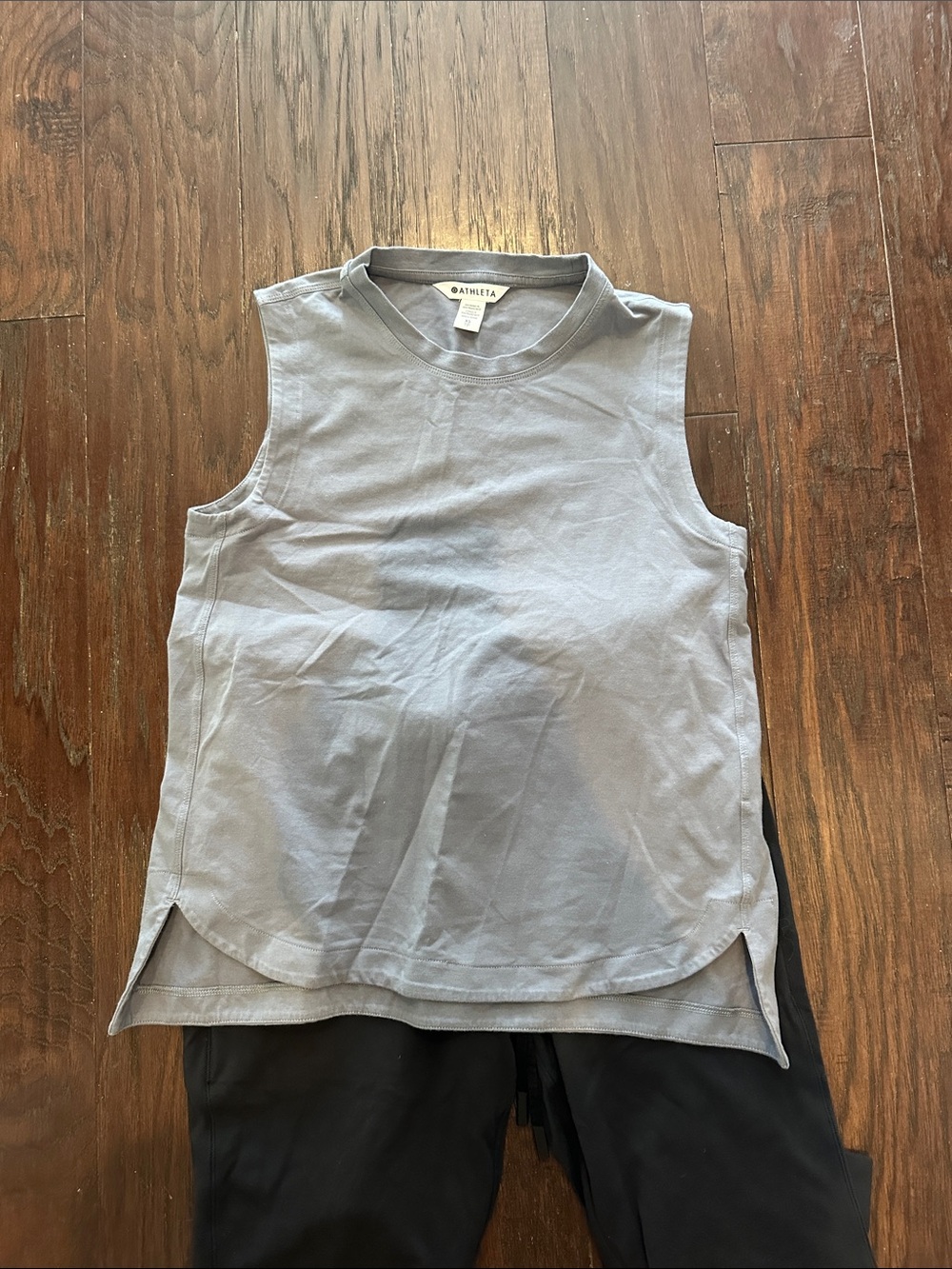 Athleta Sleeveless Crewneck Tank Top in Dusty Blue